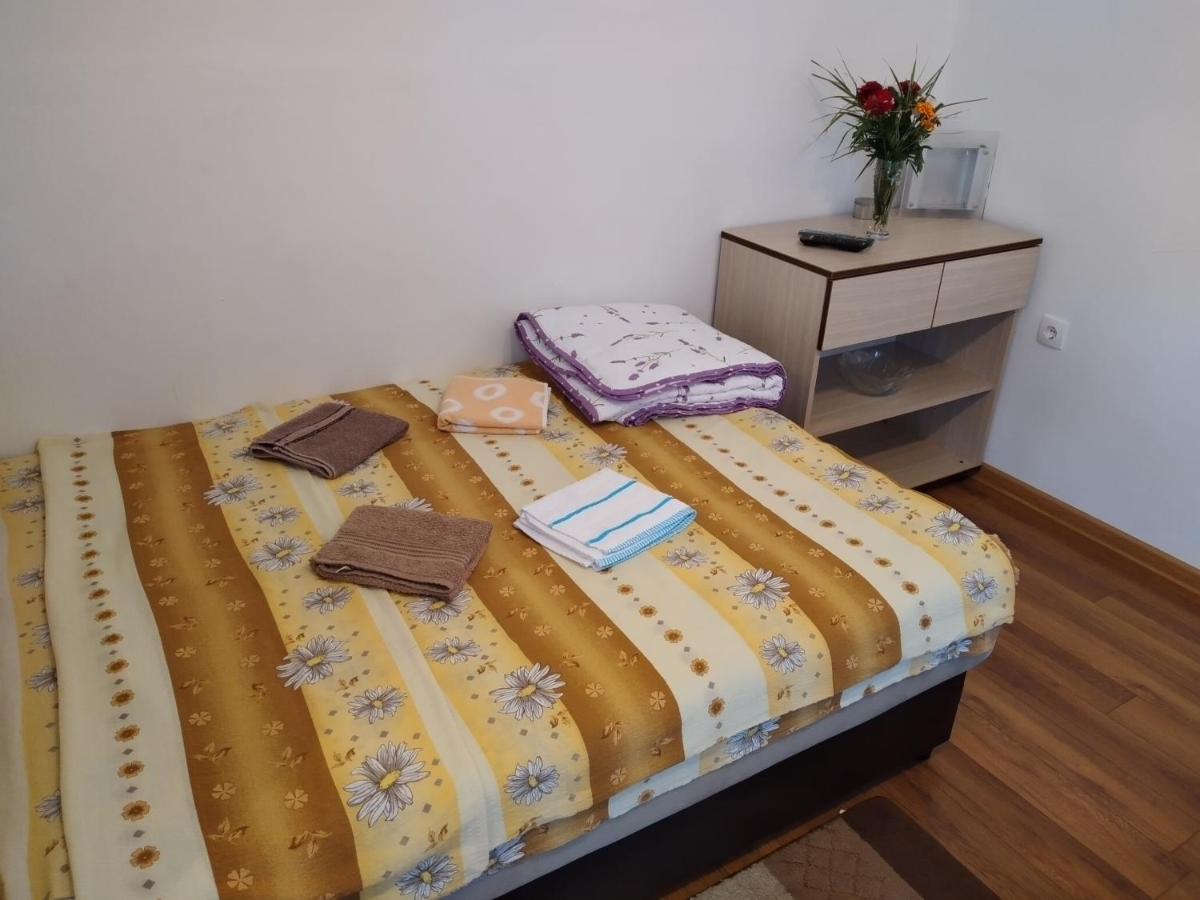 Vikendica Pored Drine Foca Handici Экстерьер фото