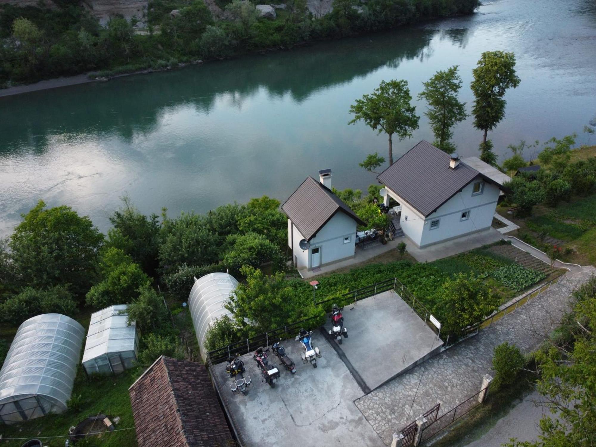 Vikendica Pored Drine Foca Handici Экстерьер фото